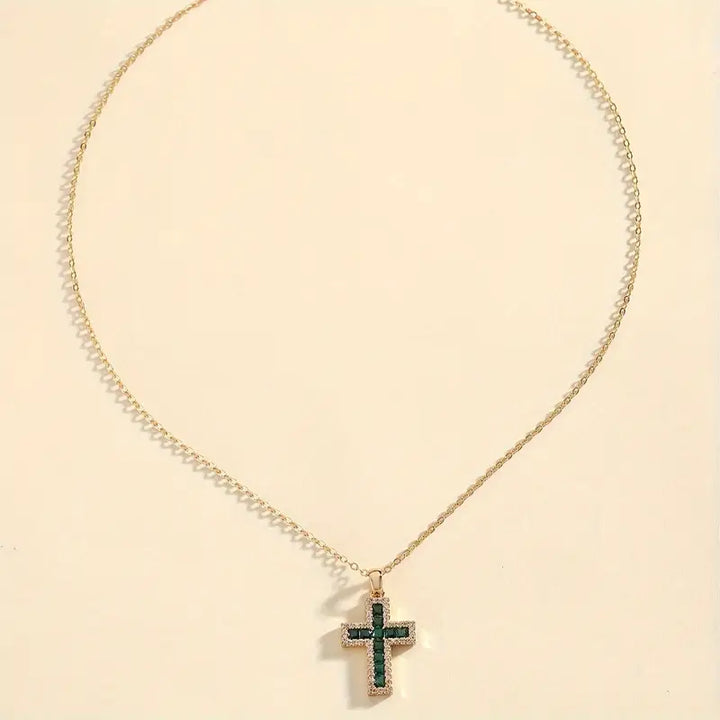 Solène Emerald Cross Pendant Necklace | Gold