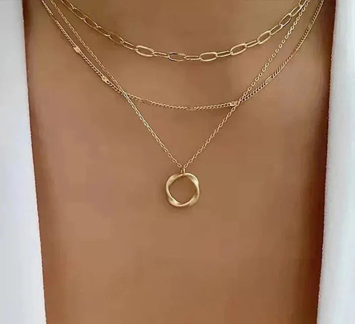 Vintage gold layered chain set